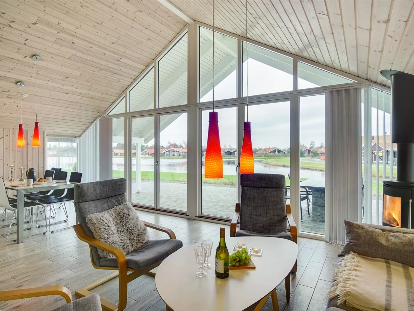 "Domi" - 1.2km from the sea-Binnen