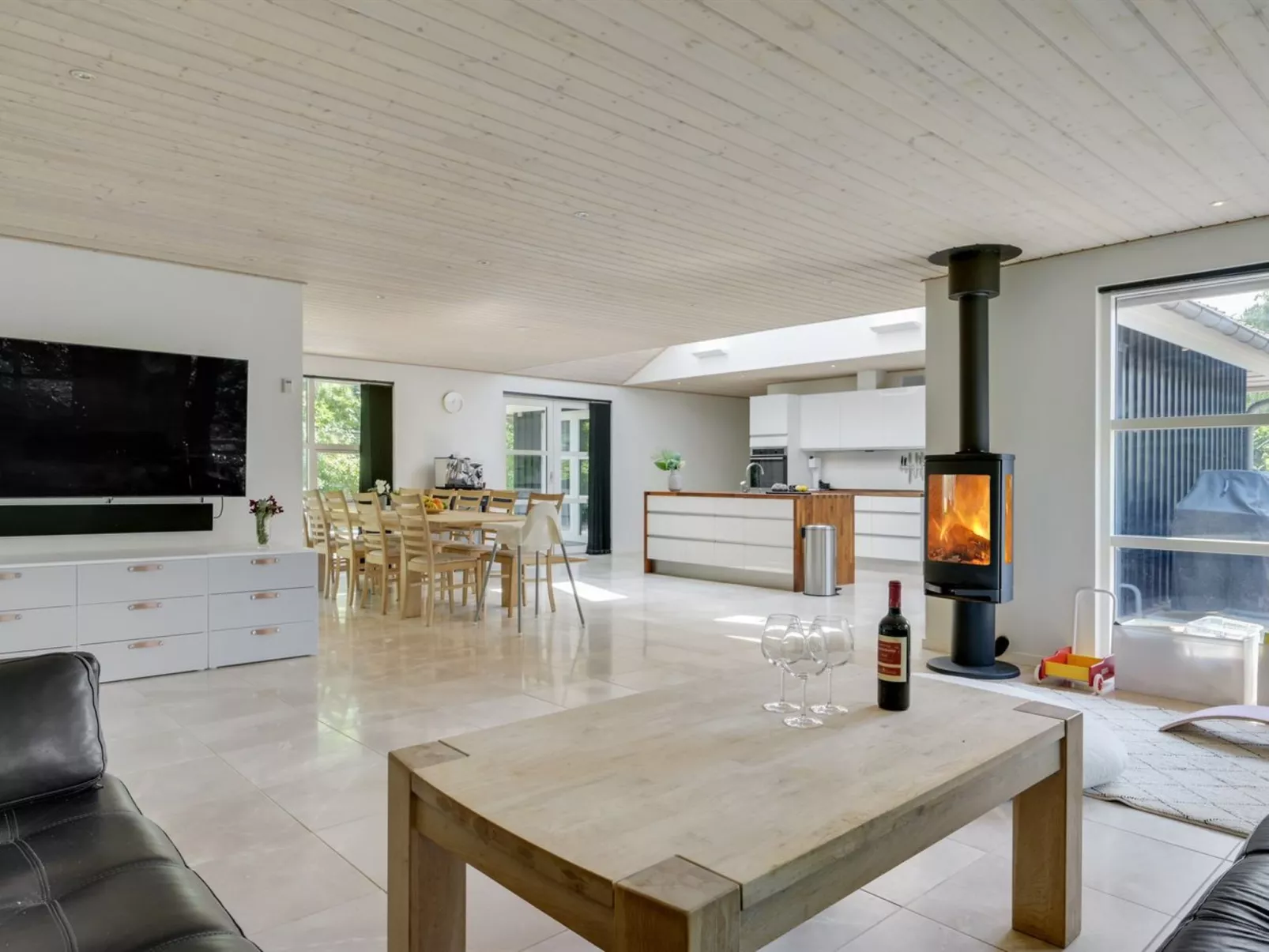 "Elline" - 450m from the sea-Binnen