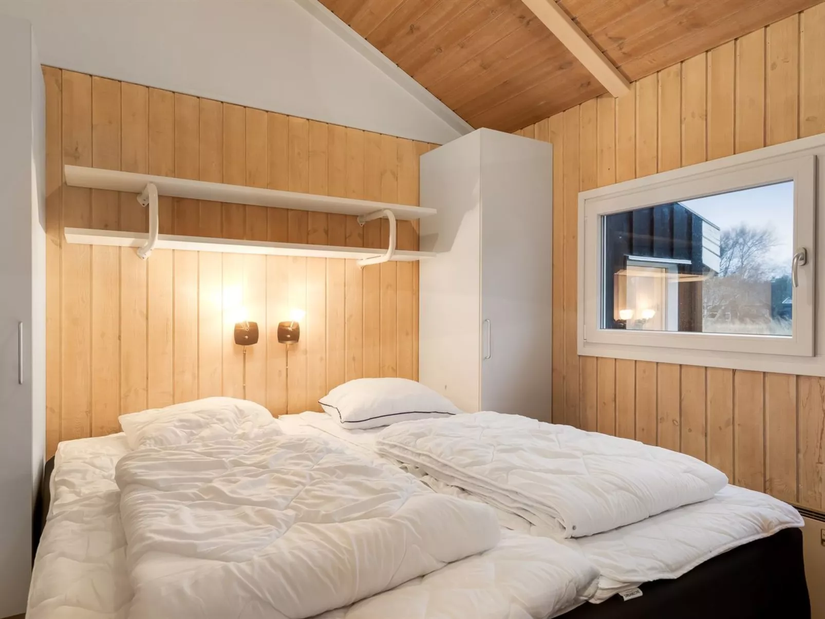 "Amadahy" - 950m from the sea-Binnen