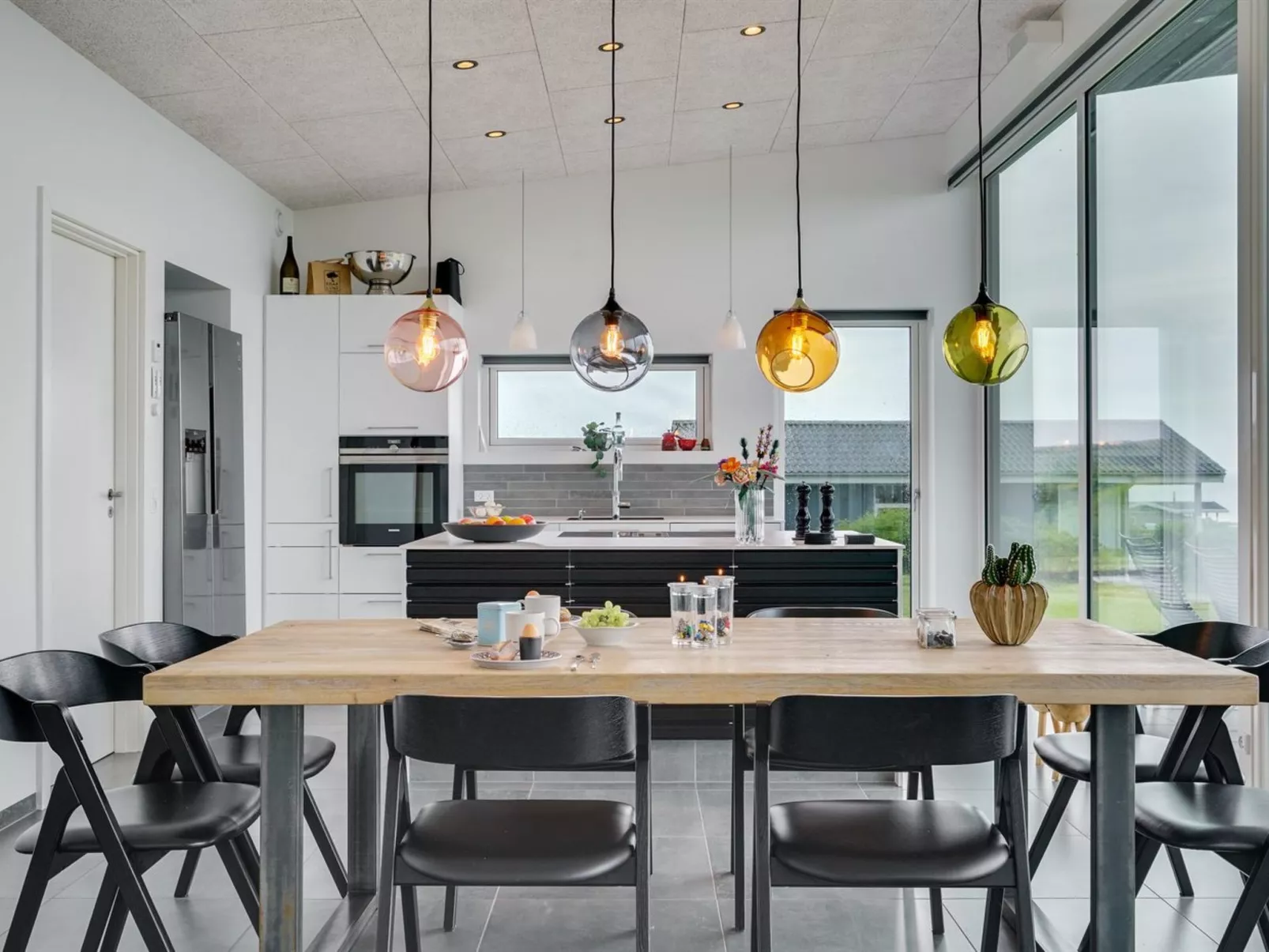 "Alyna" - 200m from the sea-Binnen