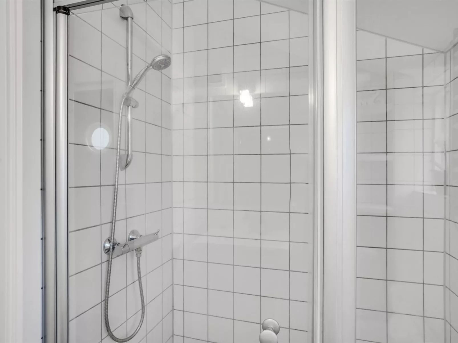 "Tyyne" - 5m from the sea-Binnen