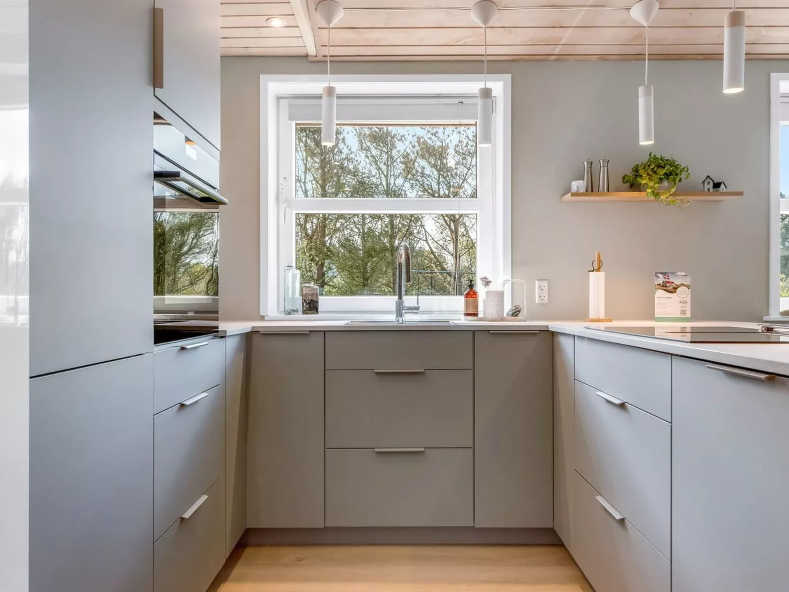 "Albina" - 844m from the sea-Binnen