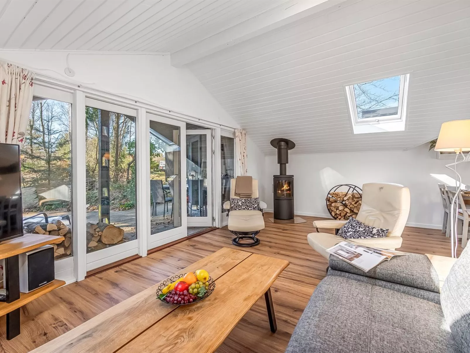 "Caya" - 450m to the fjord-Binnen