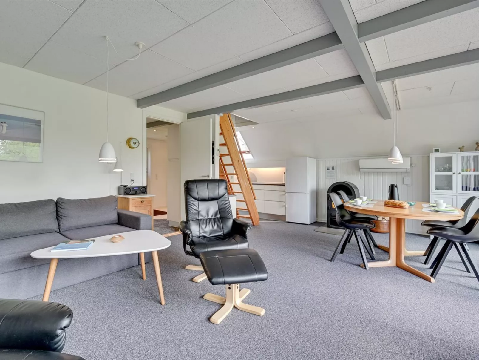 "Femija" - 500m to the fjord-Binnen