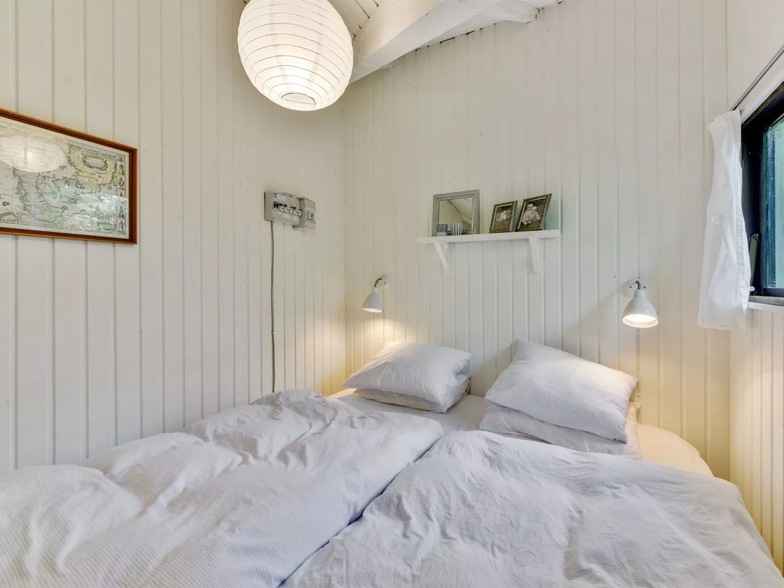 "Alika" - 200m to the fjord-Binnen