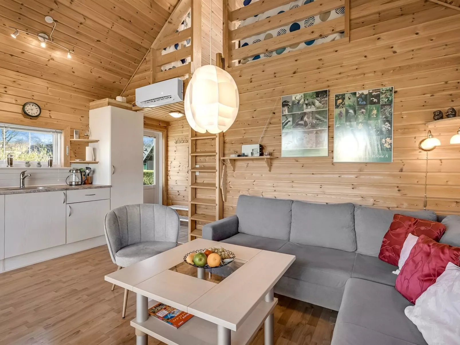 "Terese" - 45km from the sea-Binnen