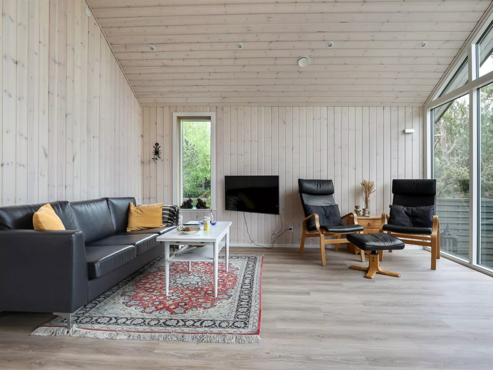 "Hilje" - 350m from the sea-Binnen