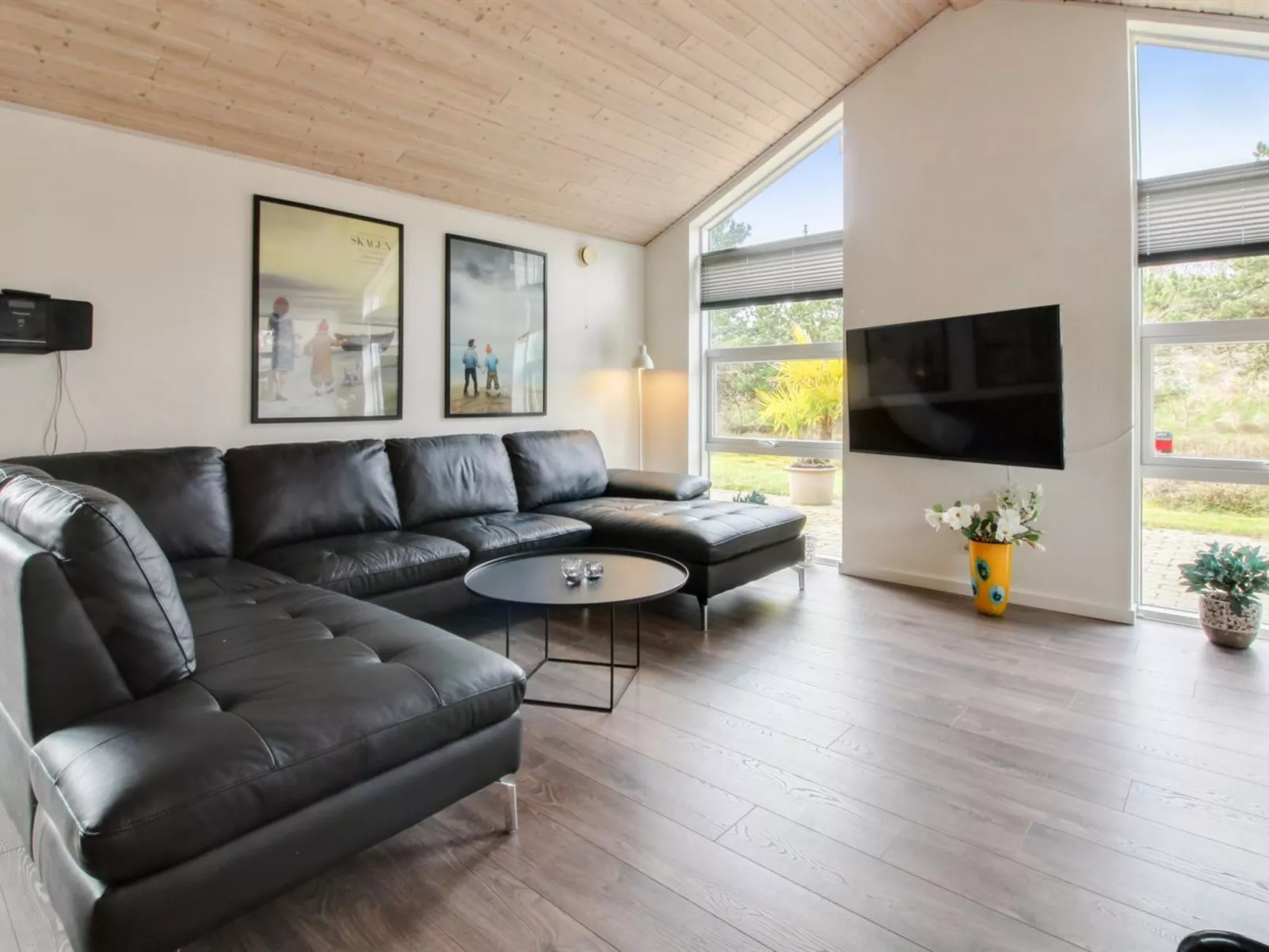 "Nauka" - 2.3km from the sea-Binnen