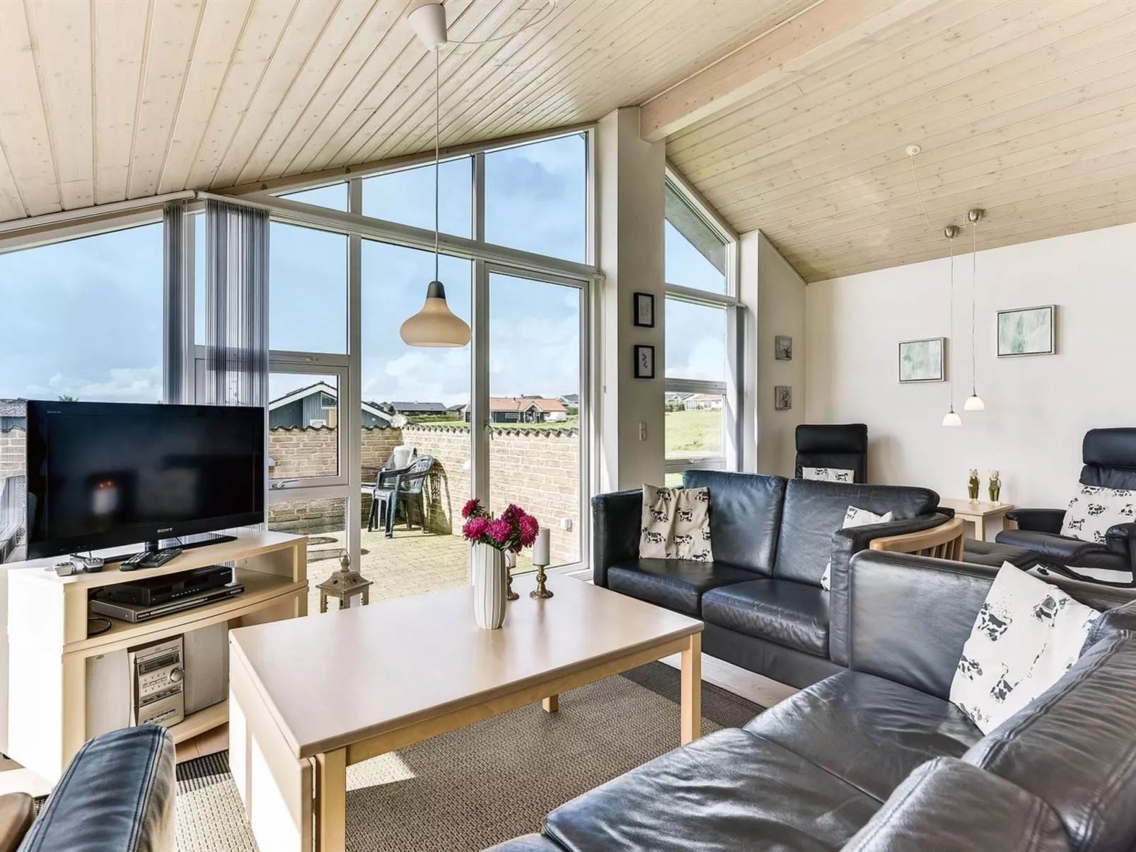 "Alboldus" - 250m to the fjord-Binnen