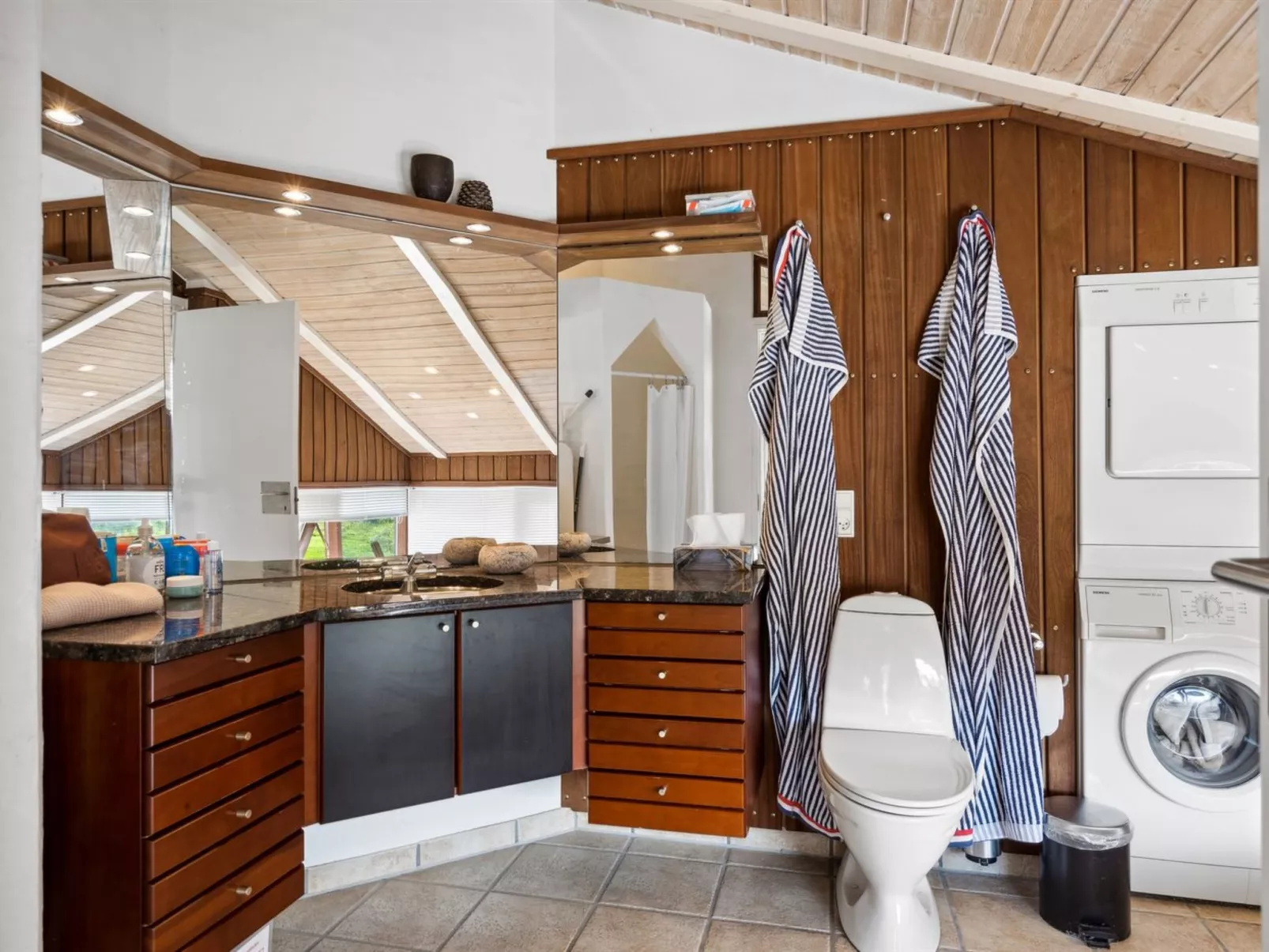 "Danica" - 175m from the sea-Binnen