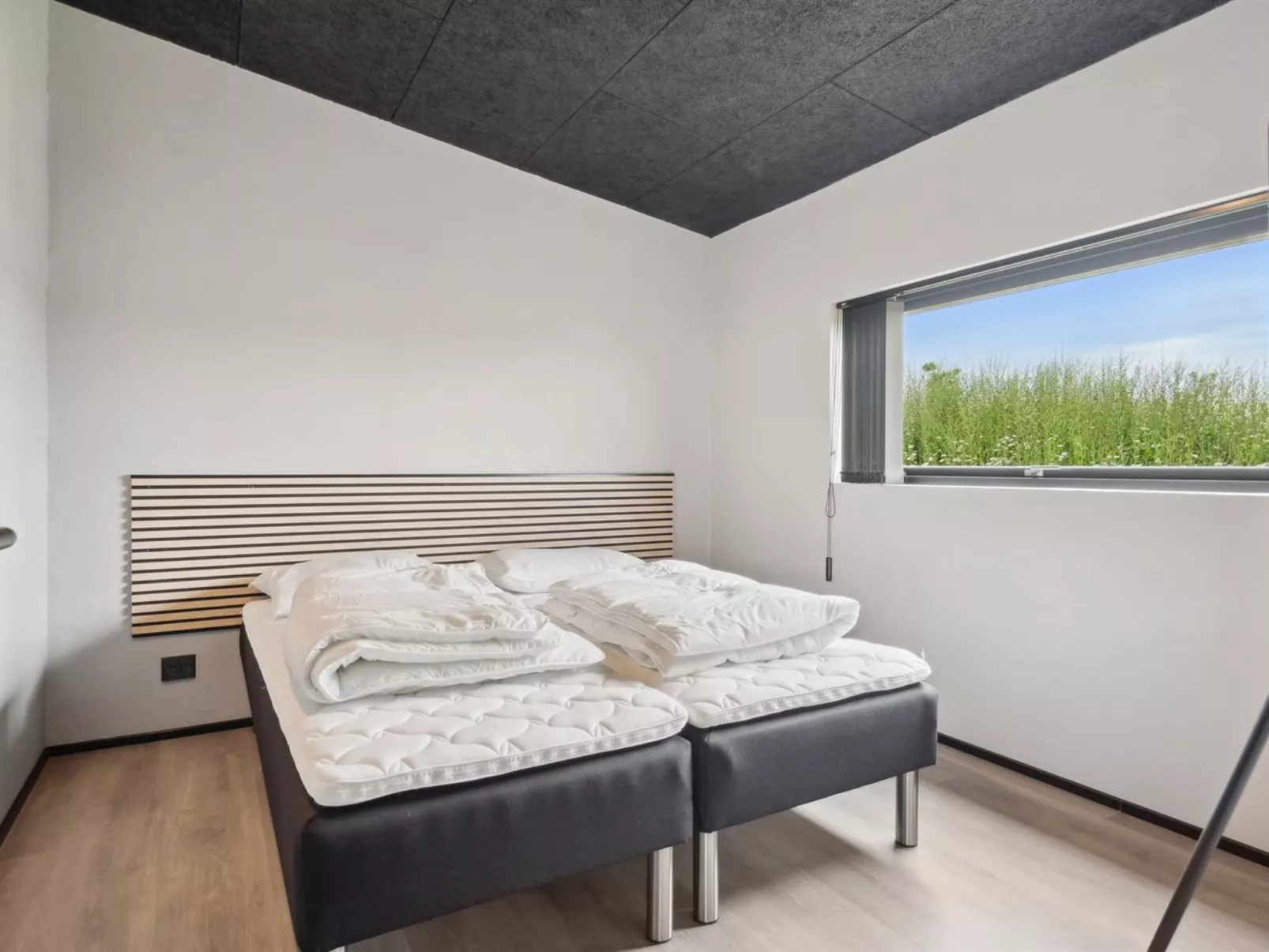 "Anelle" - 500m from the sea-Binnen