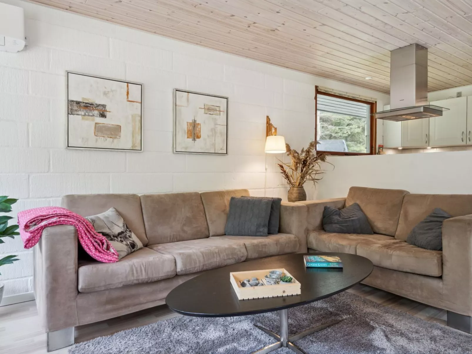 "Marta" - 1.5km from the sea-Binnen