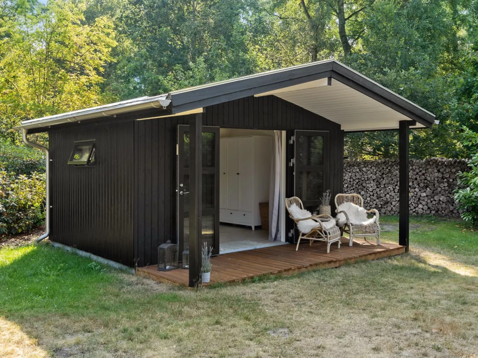 "Jelko" - 1.2km from the sea-Buiten