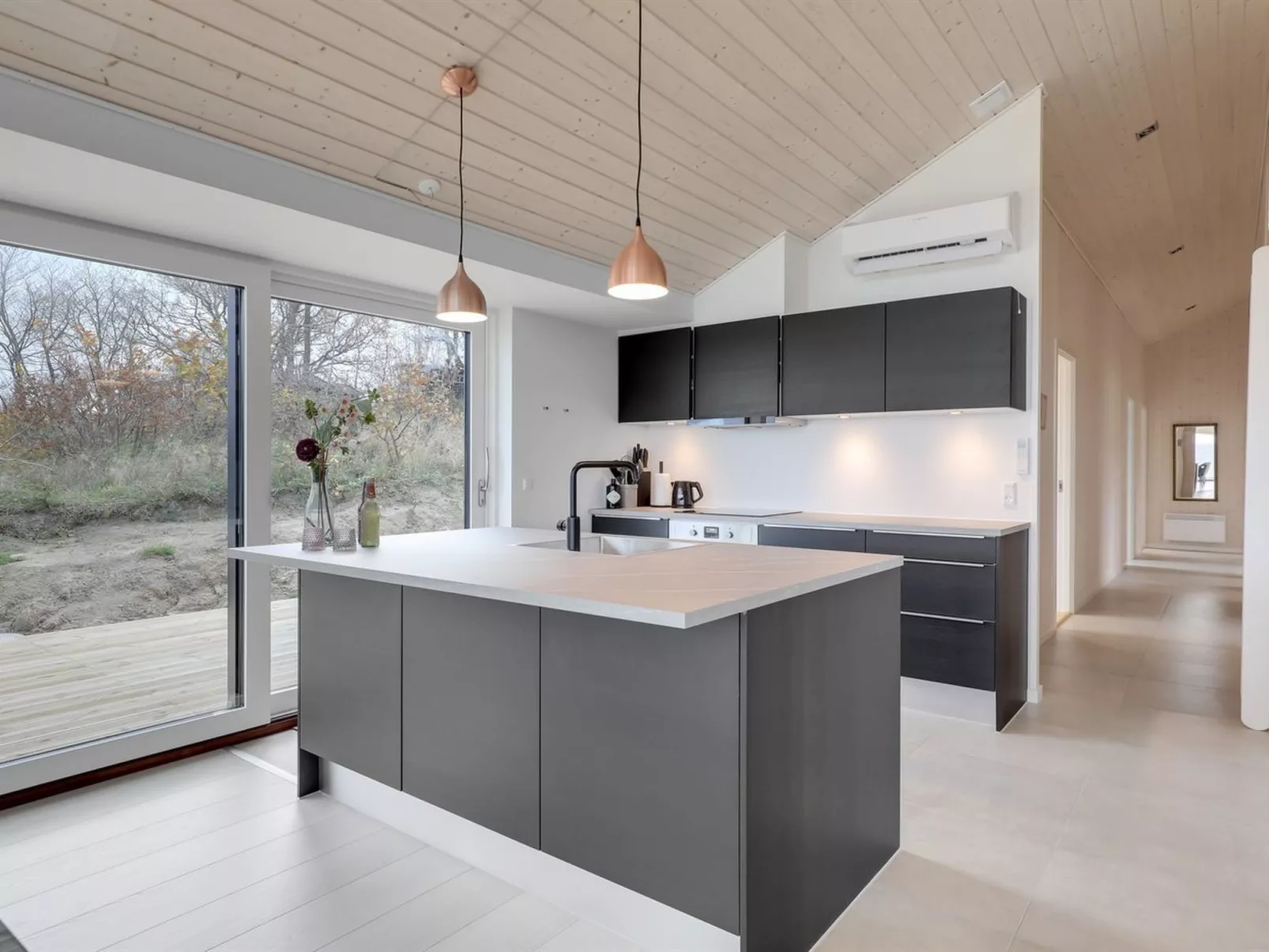 "Maike" - 200m from the sea-Binnen