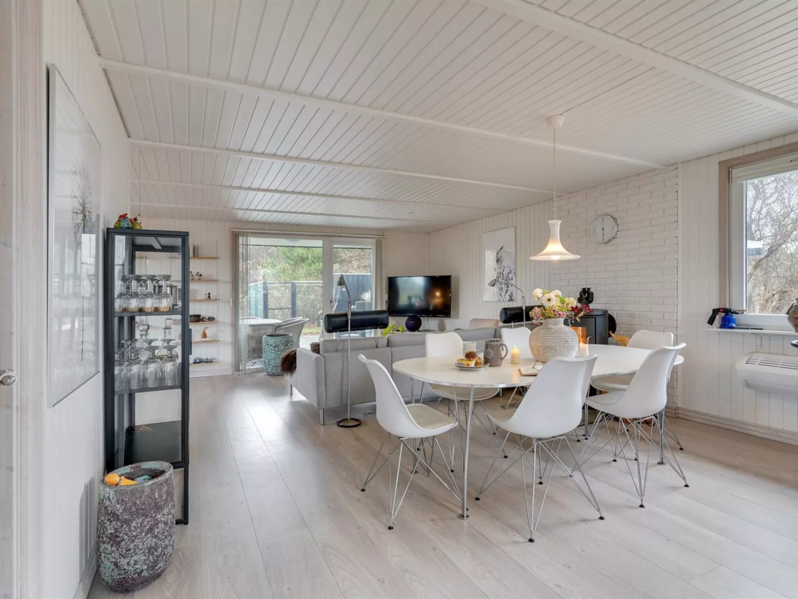 "Ursel" - 800m from the sea-Binnen