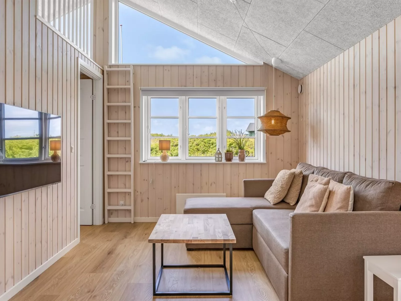 "Mikka" - 450m from the sea-Binnen