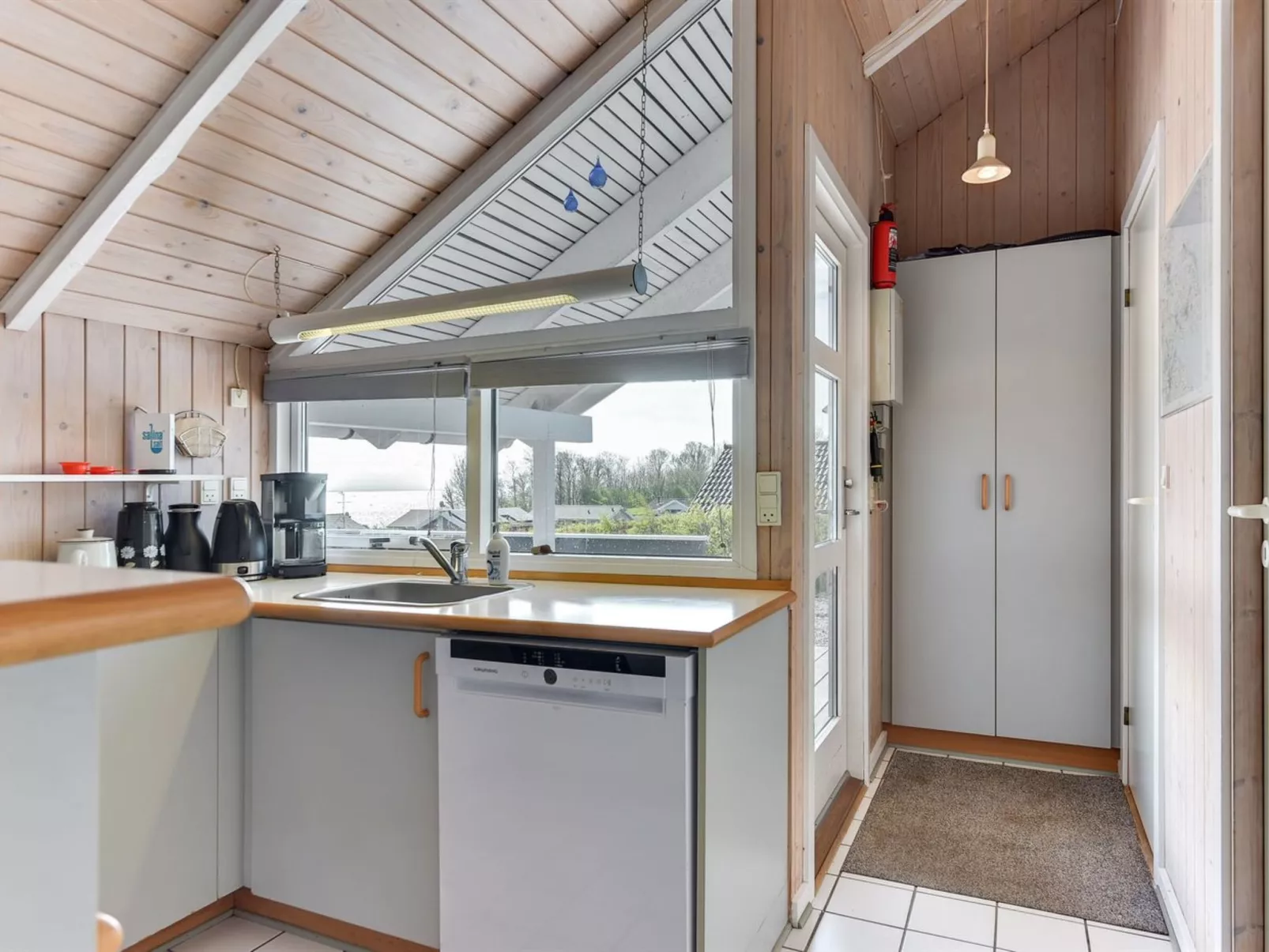 "Hera" - 200m from the sea-Binnen