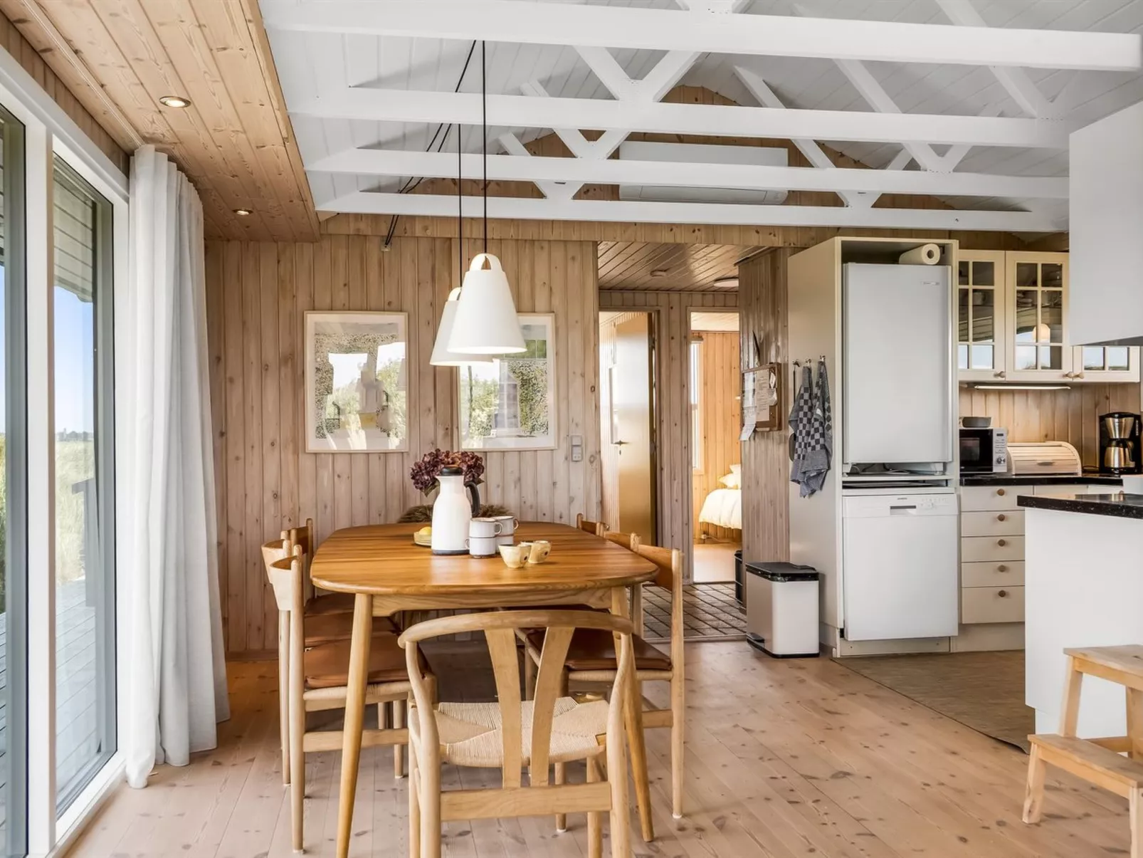 "Aatu" - 360m from the sea-Binnen