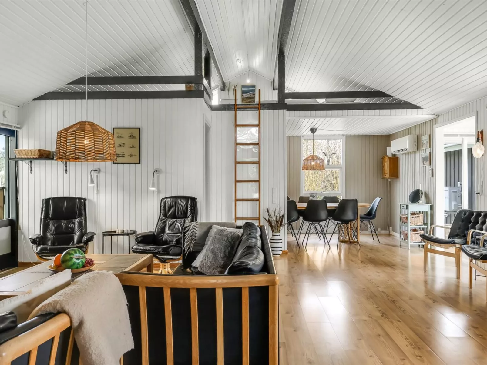 "Lempi" - 300m from the sea-Binnen