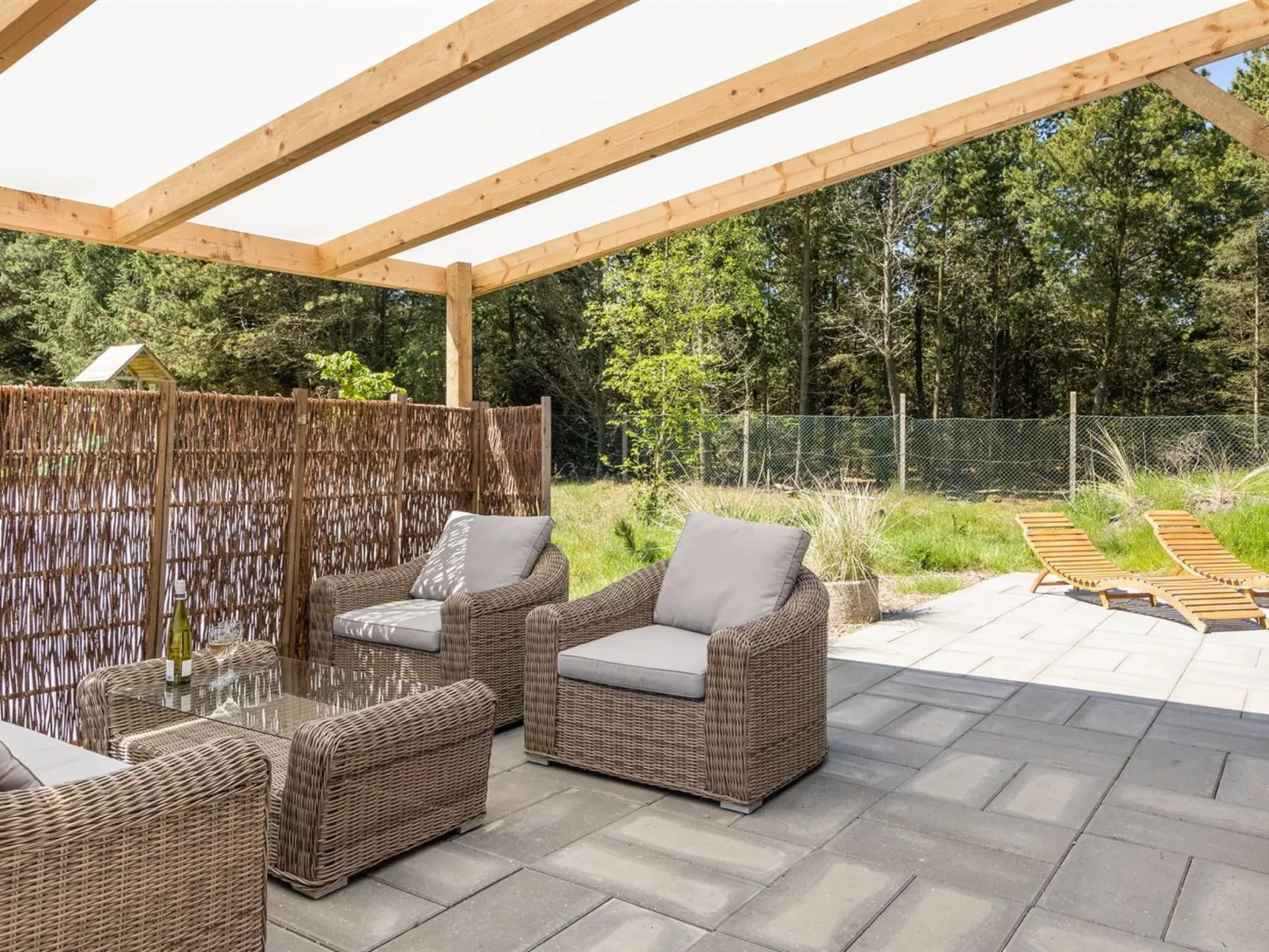 "Annetin" - 850m from the sea-Buiten