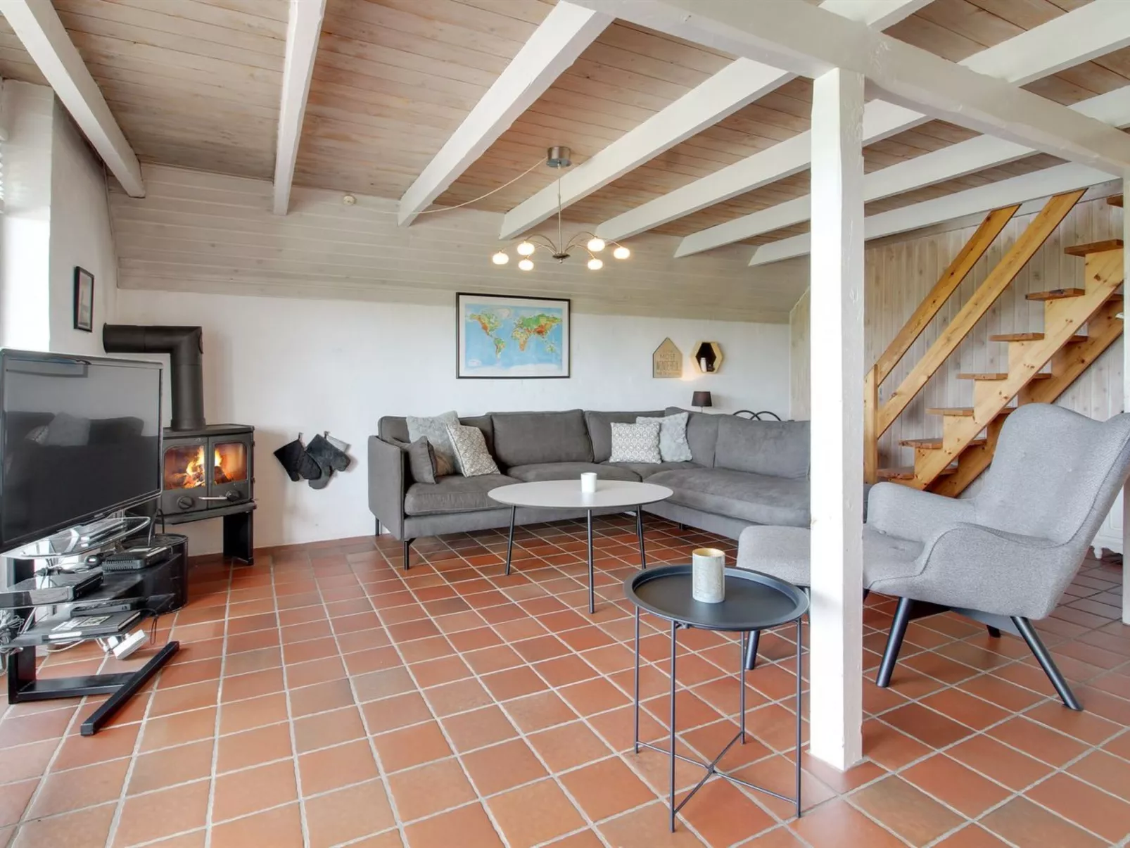 "Sys" - 500m from the sea-Binnen