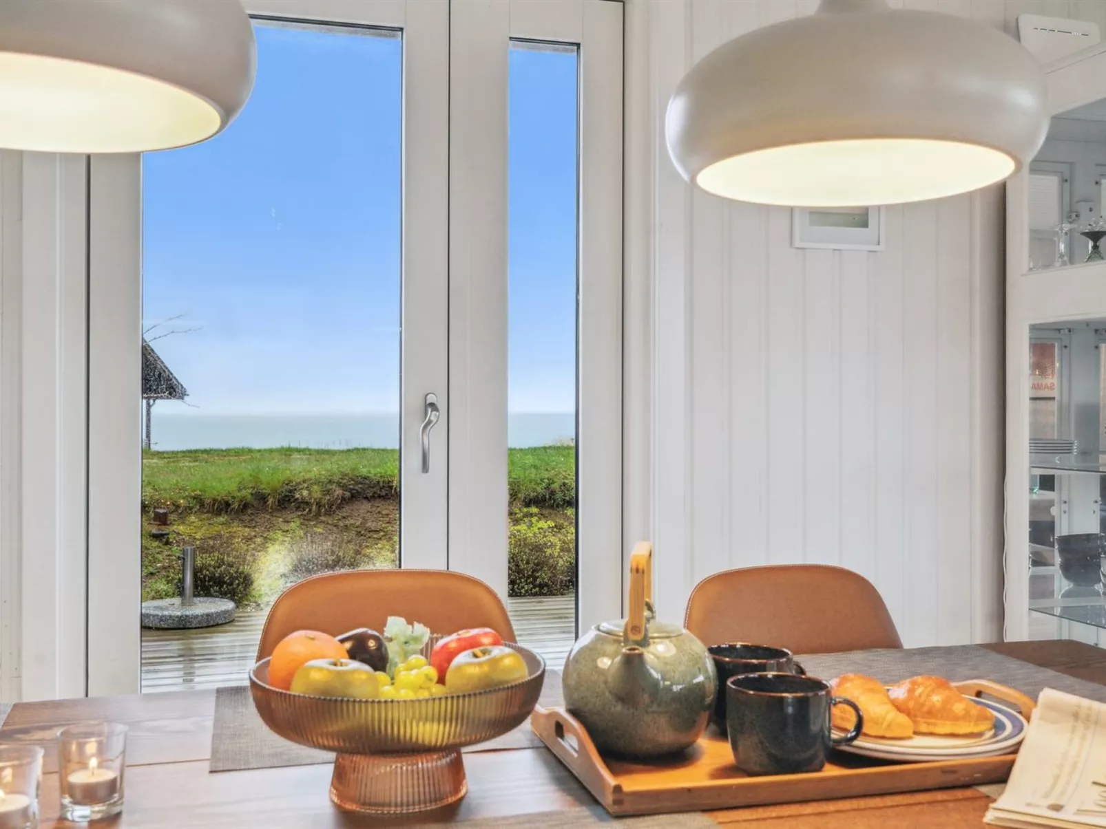 "Arho" - 75m from the sea-Binnen