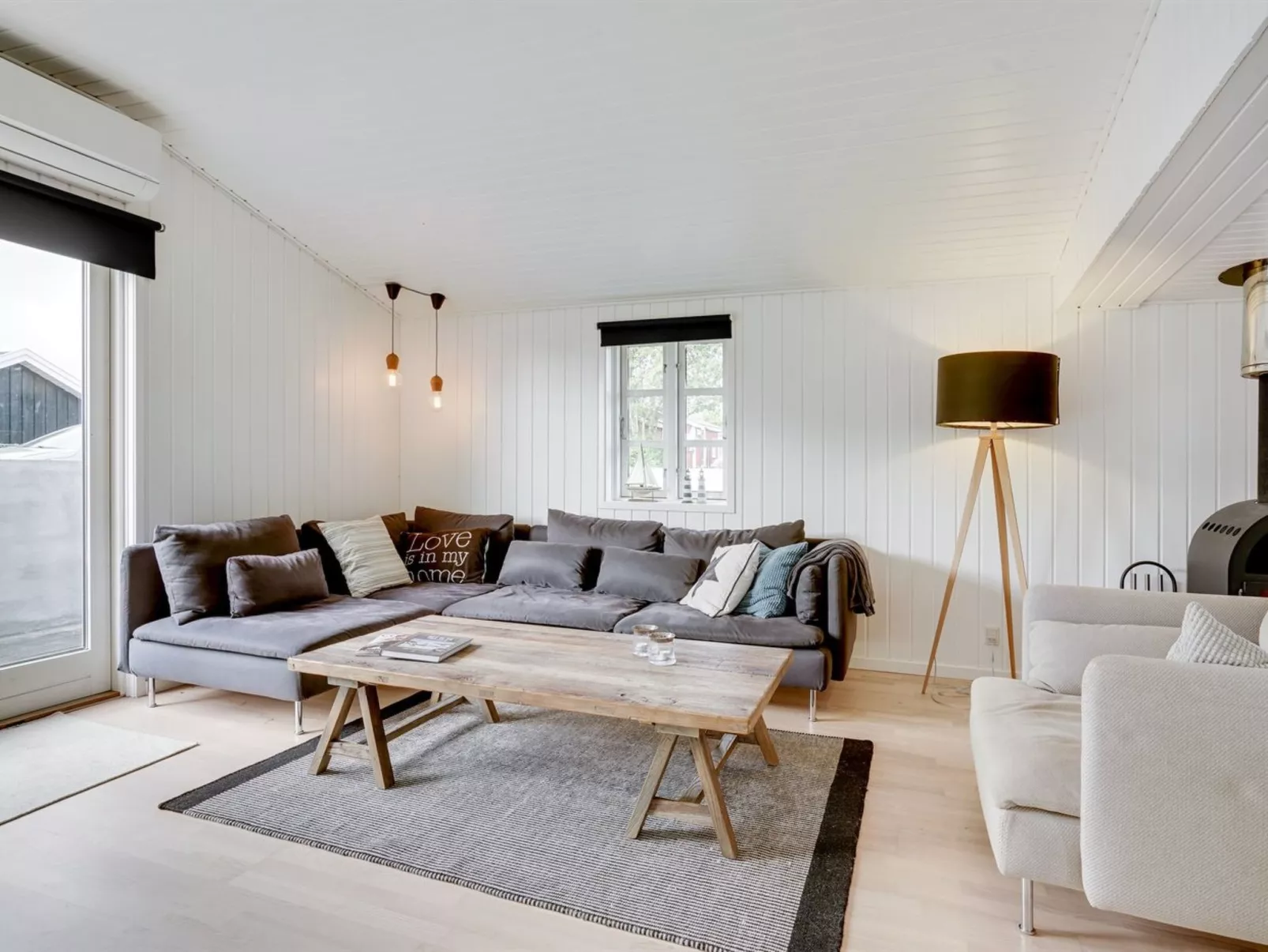 "Gunlef" - 50m from the sea-Binnen