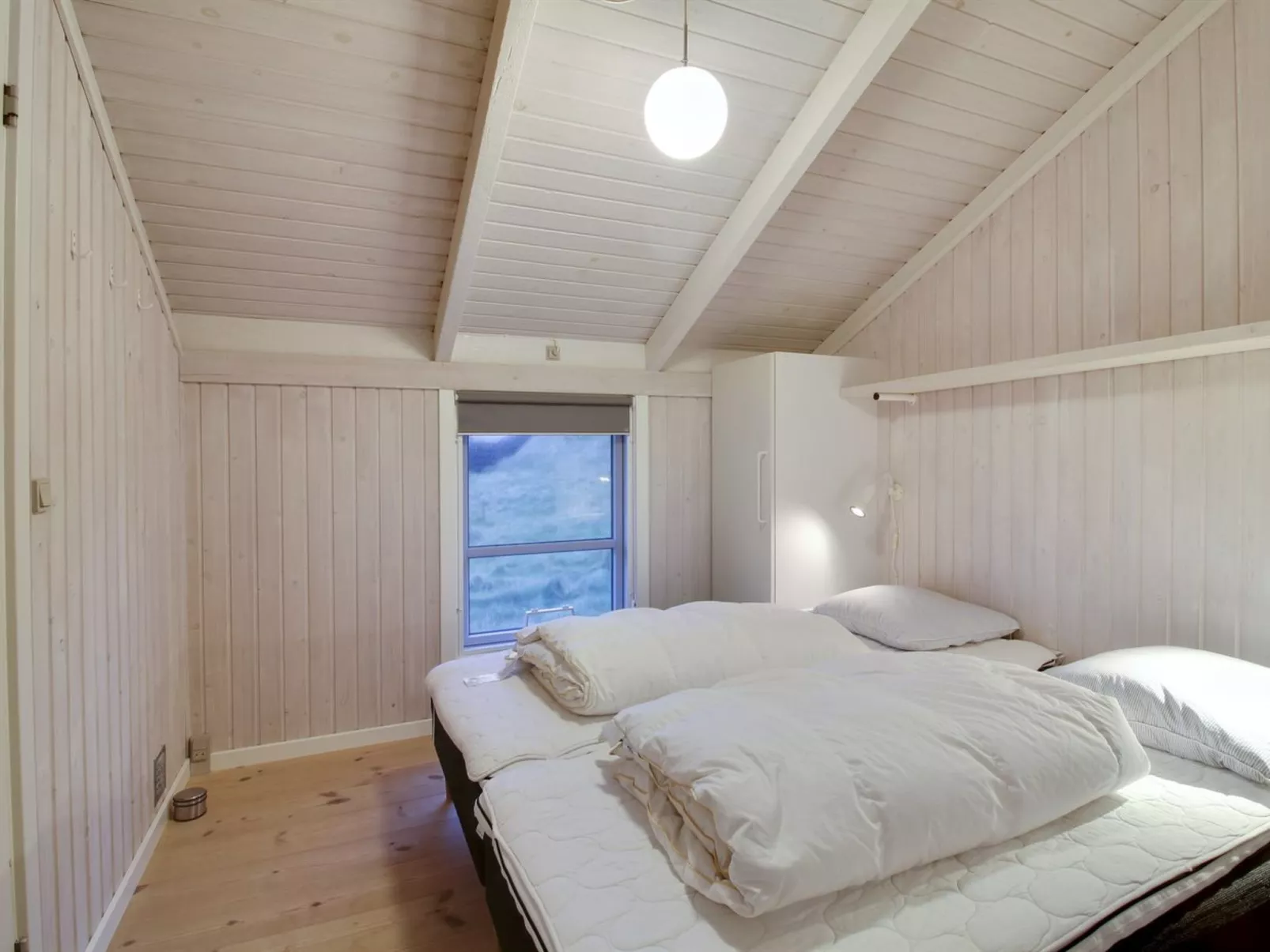 "Alruna" - 150m from the sea-Binnen