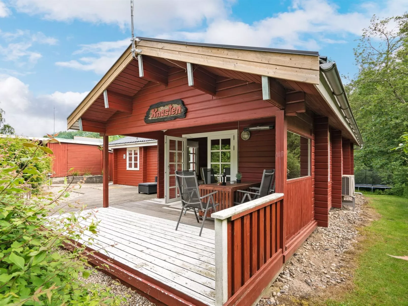 "Ernestine" - 500m to the fjord-Buiten