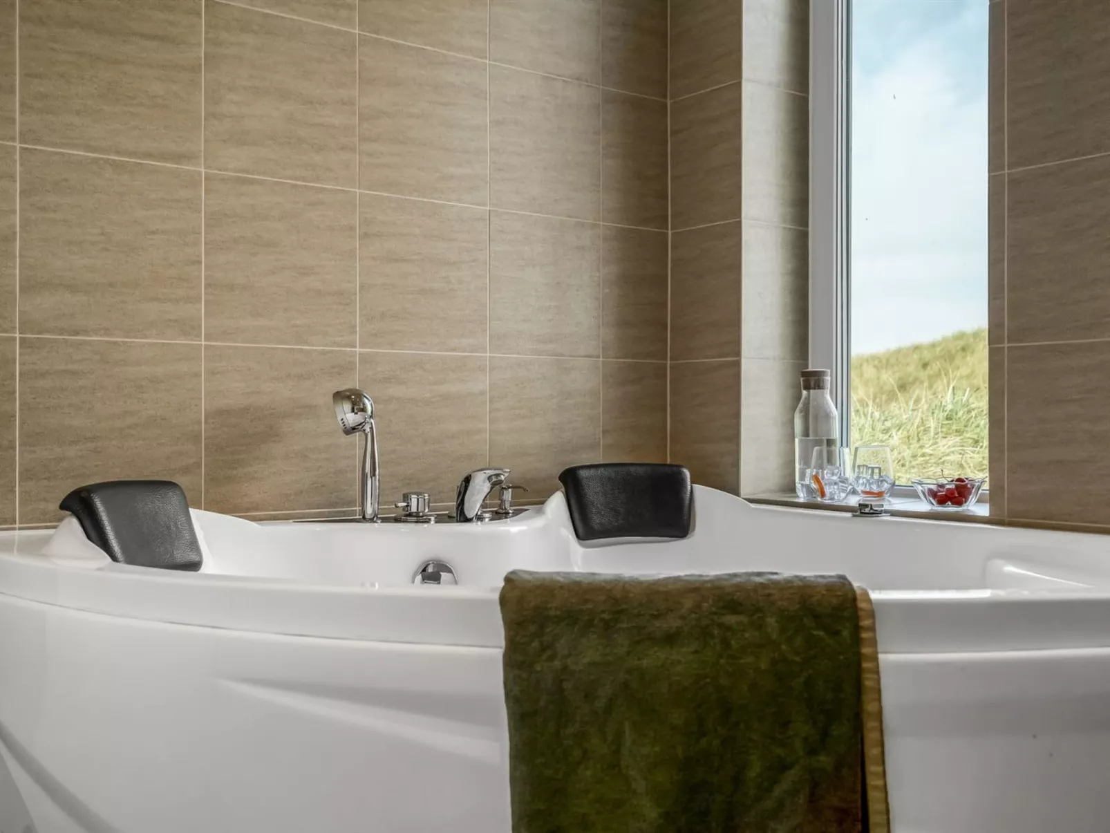 "Broder" - 150m from the sea-Binnen