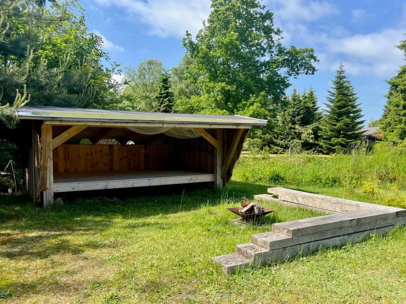 "Kiris" - 800m from the sea-Buiten