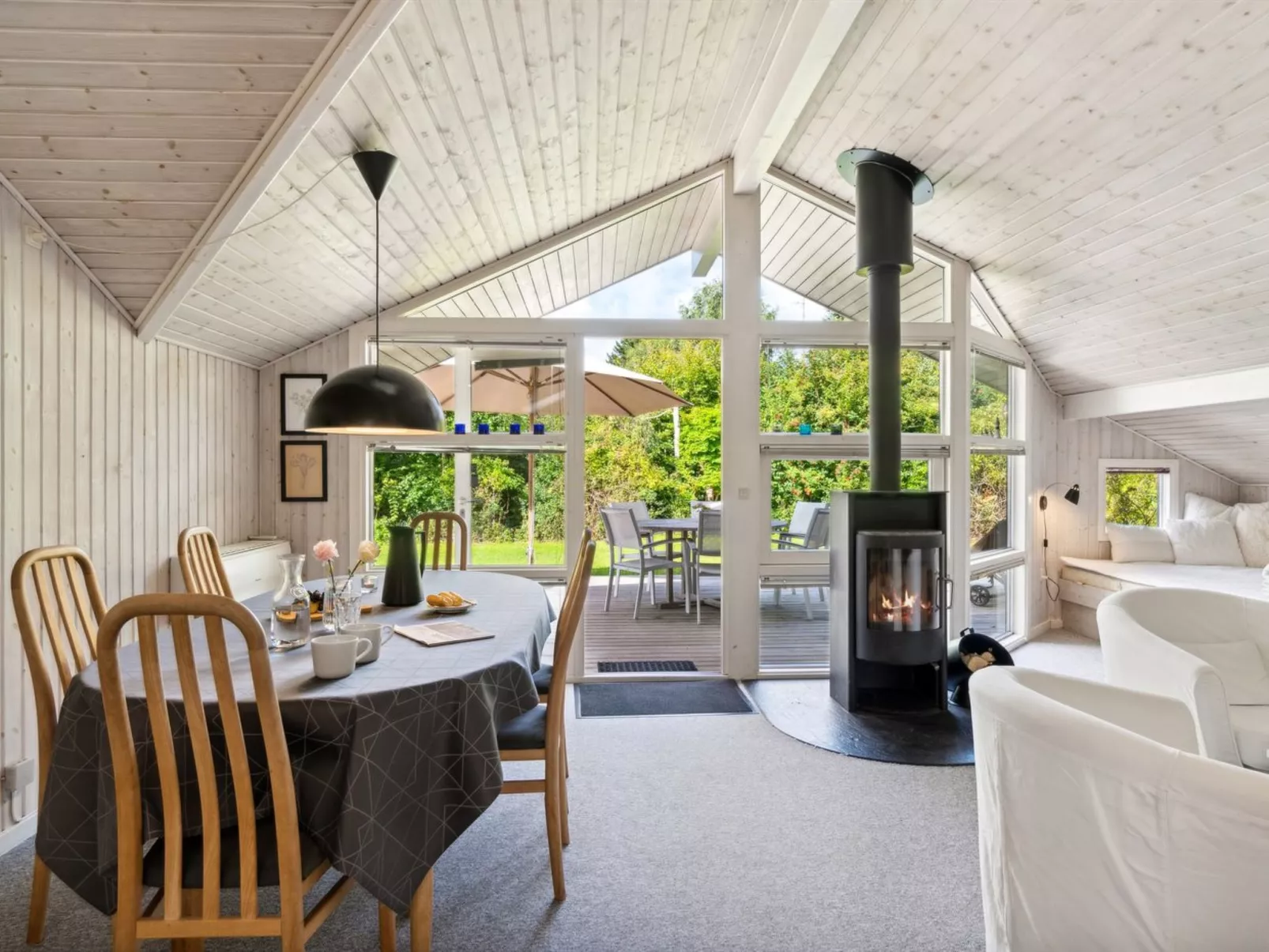 "Batsha" - 350m from the sea-Binnen