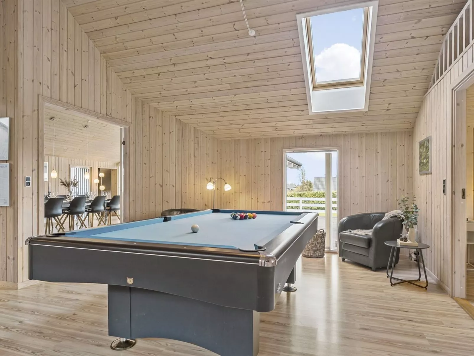 "Hansa" - 900m from the sea-Binnen