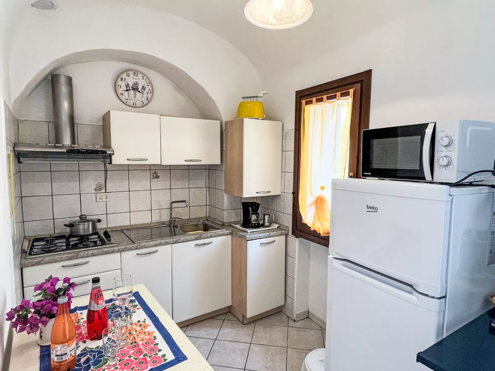 Elisa (DOL127)-Binnen