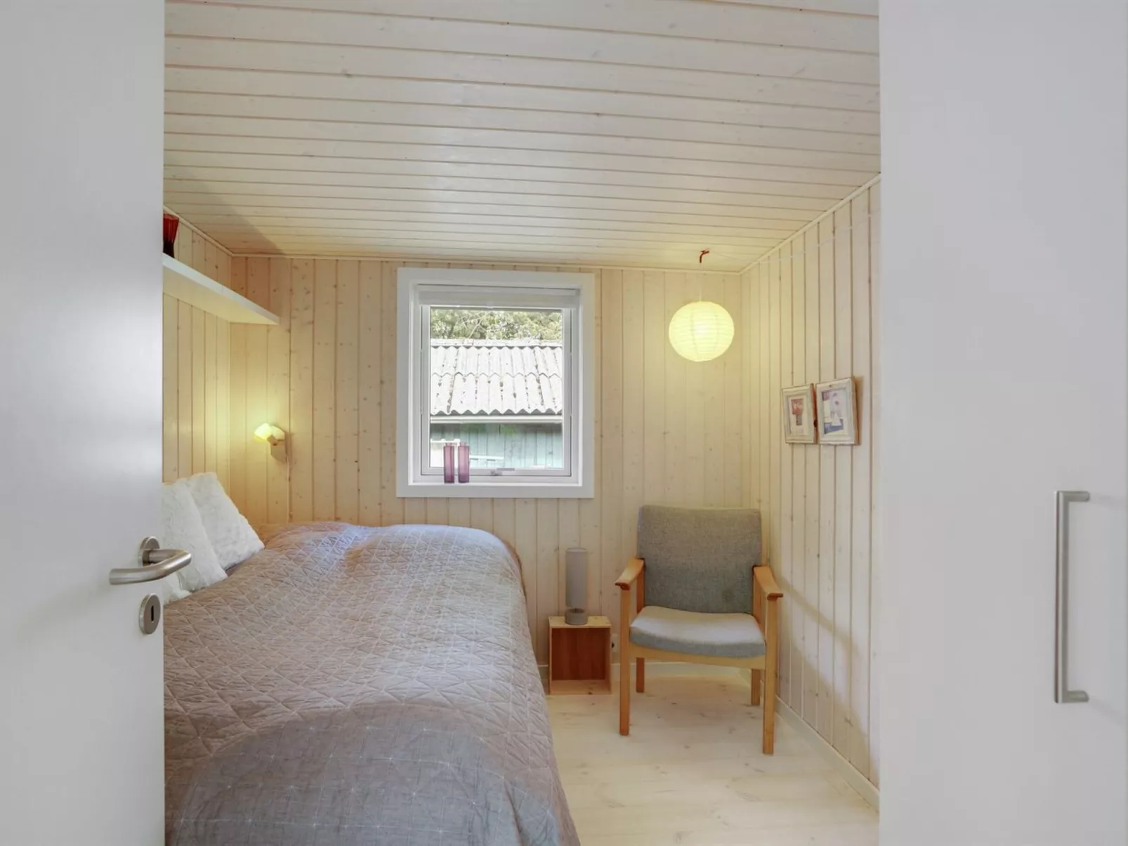 "Elevine" - 300m to the fjord-Binnen