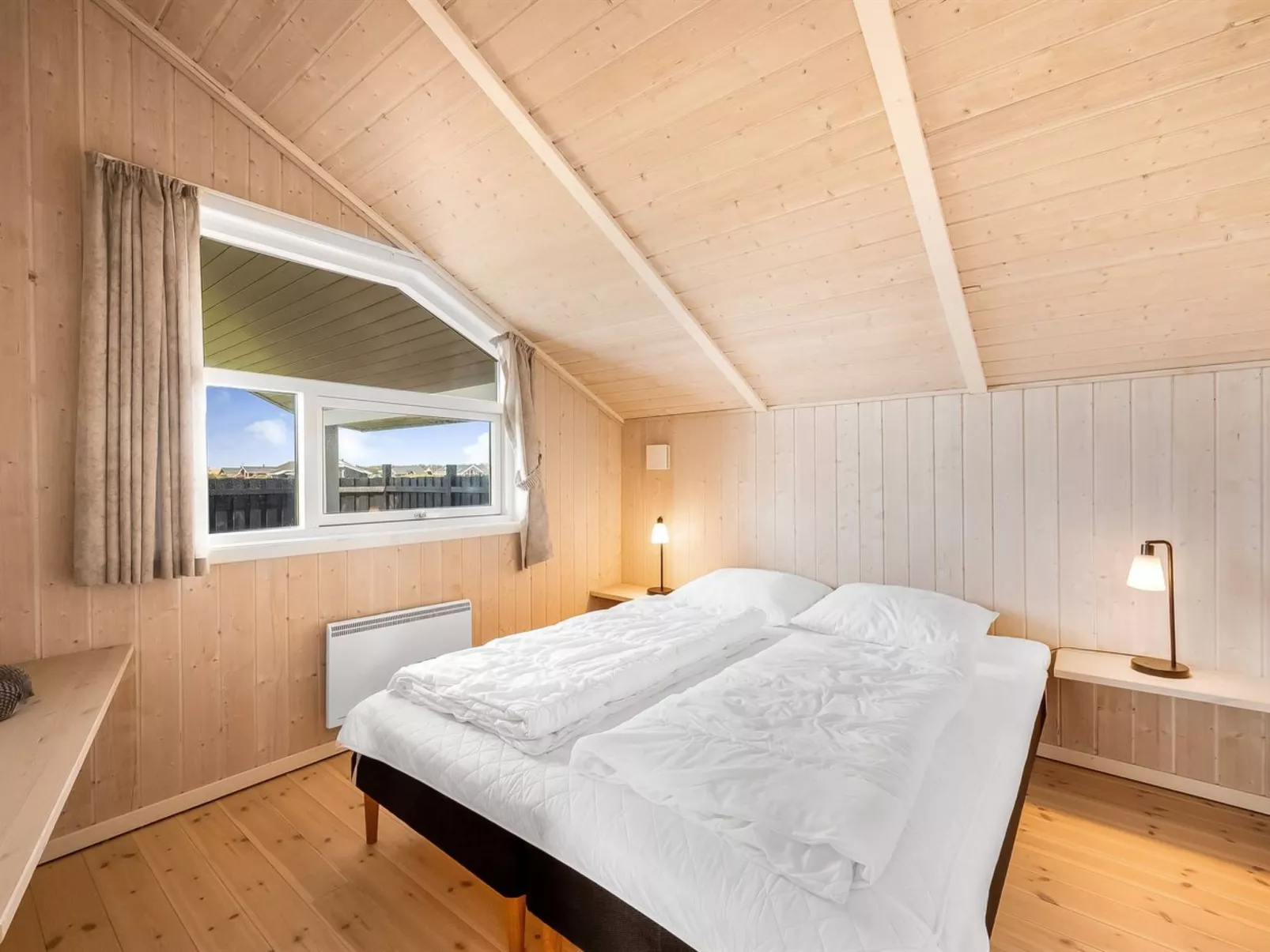 "Eemil" - 700m from the sea-Binnen