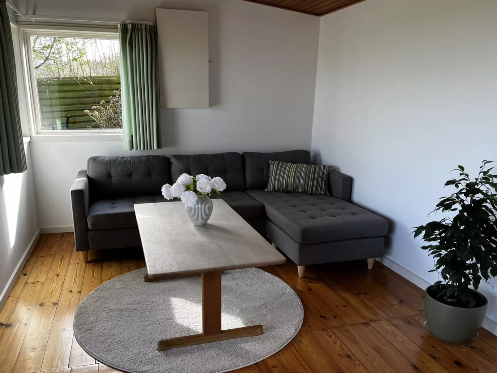 "Edithe" - 250m from the sea-Binnen