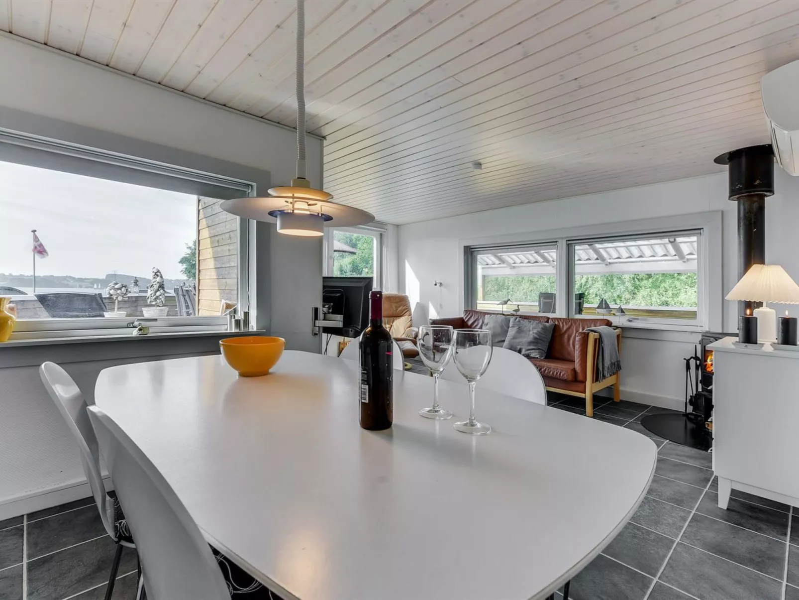 "Gjurgja" - 100m from the sea-Binnen