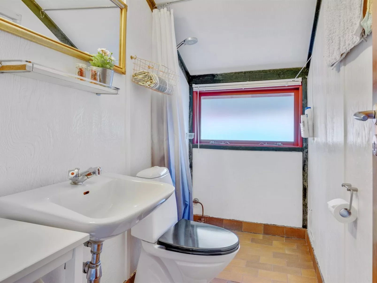 "Feliza" -  from the sea-Binnen