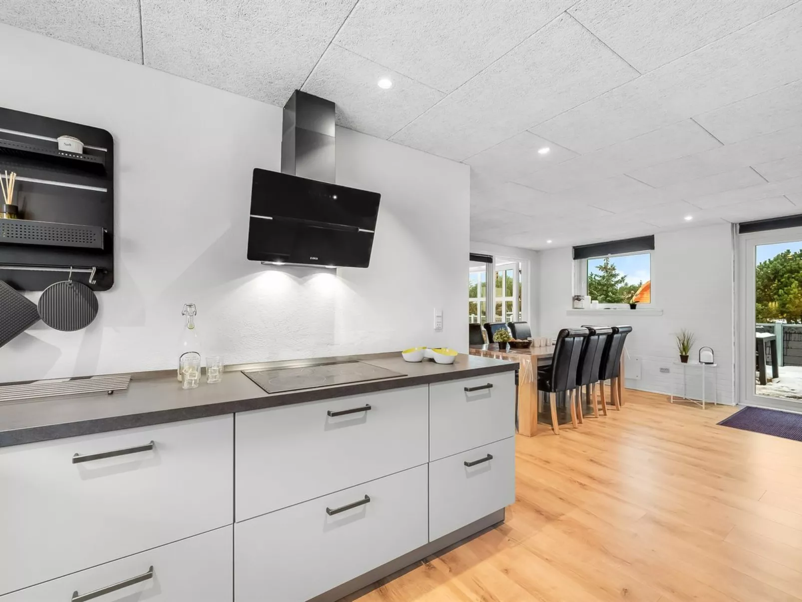 "Sissan" - 900m from the sea-Binnen