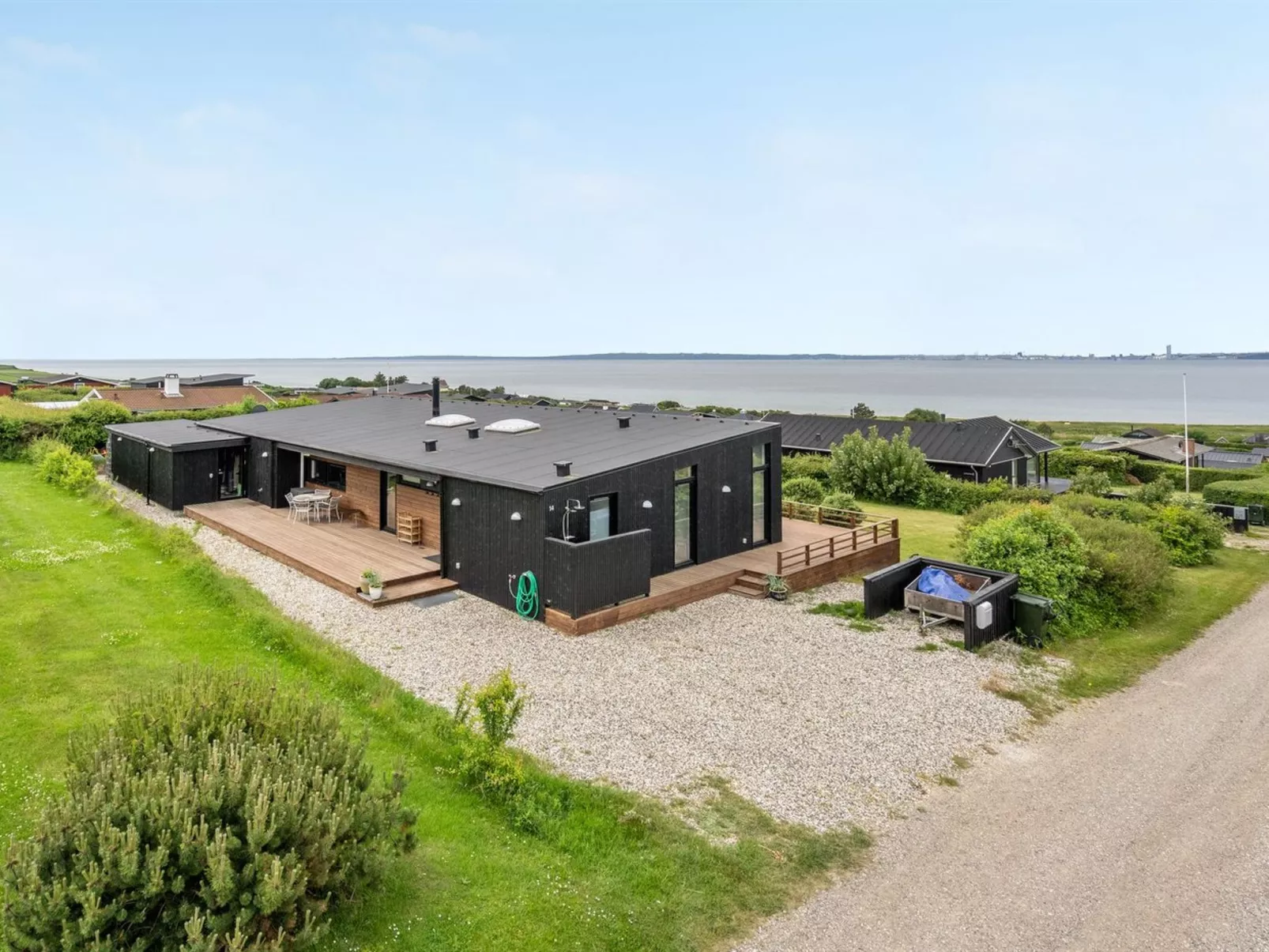 "Mahilo" - 300m from the sea-Buiten