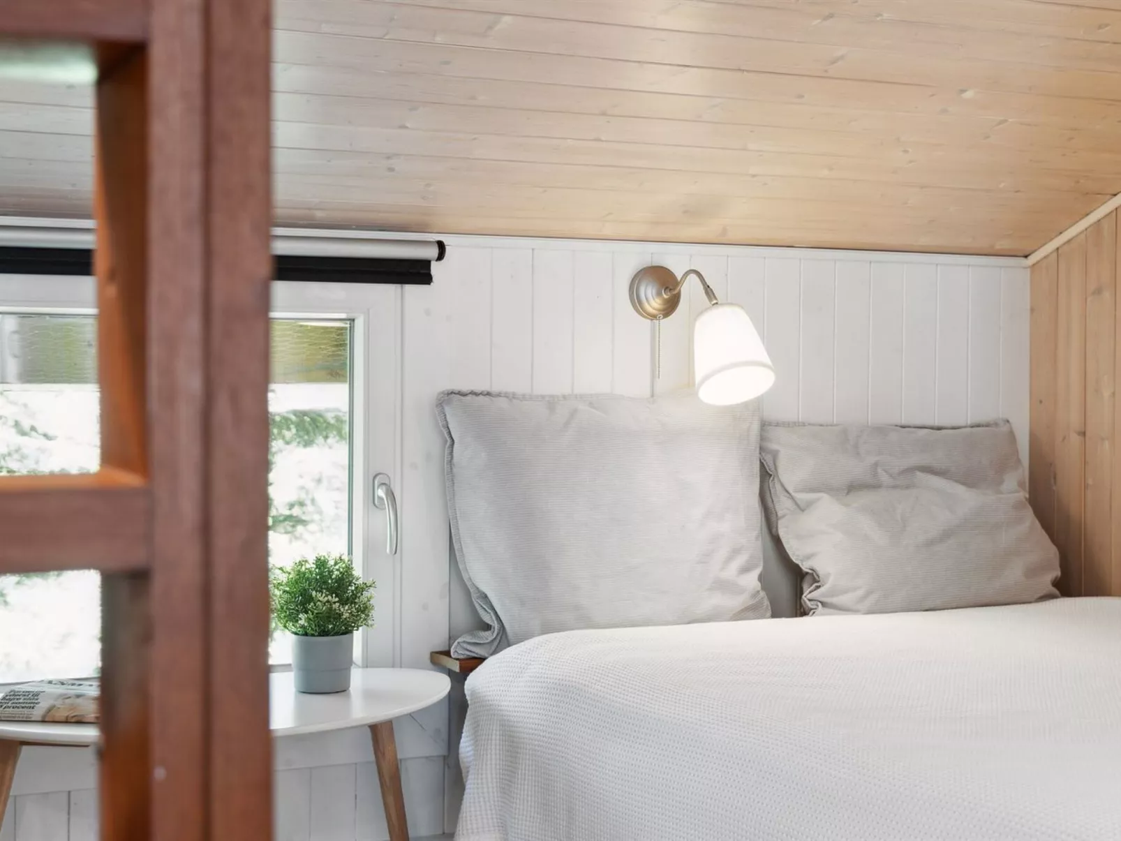 "Arild" - 10m from the sea-Binnen