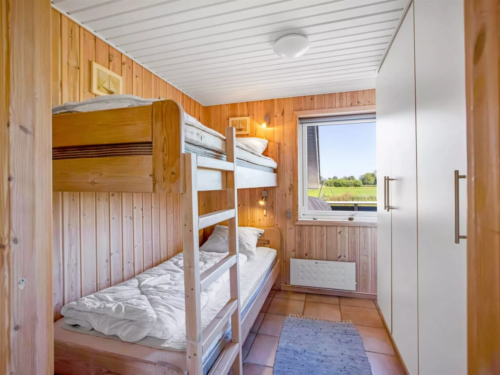 "Erna" - 400m from the sea-Binnen