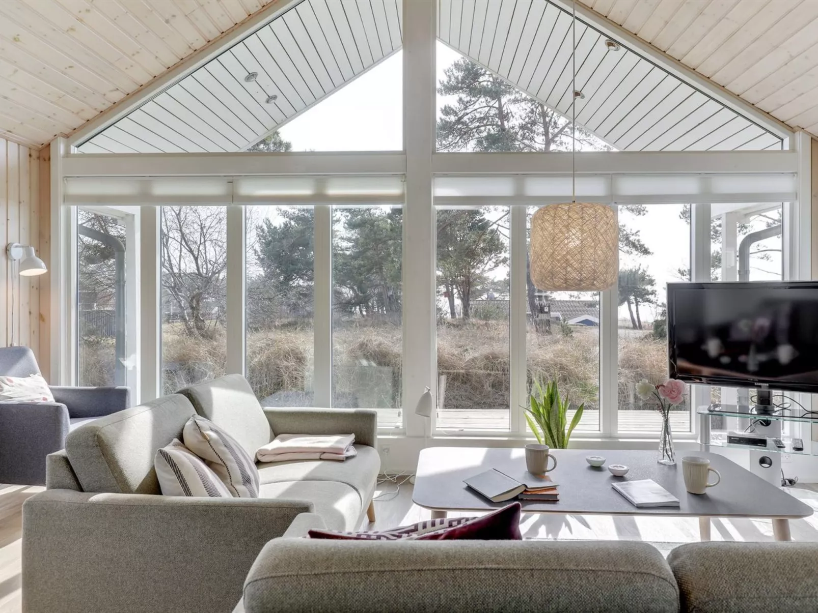 "Ansgar" - 150m from the sea-Binnen