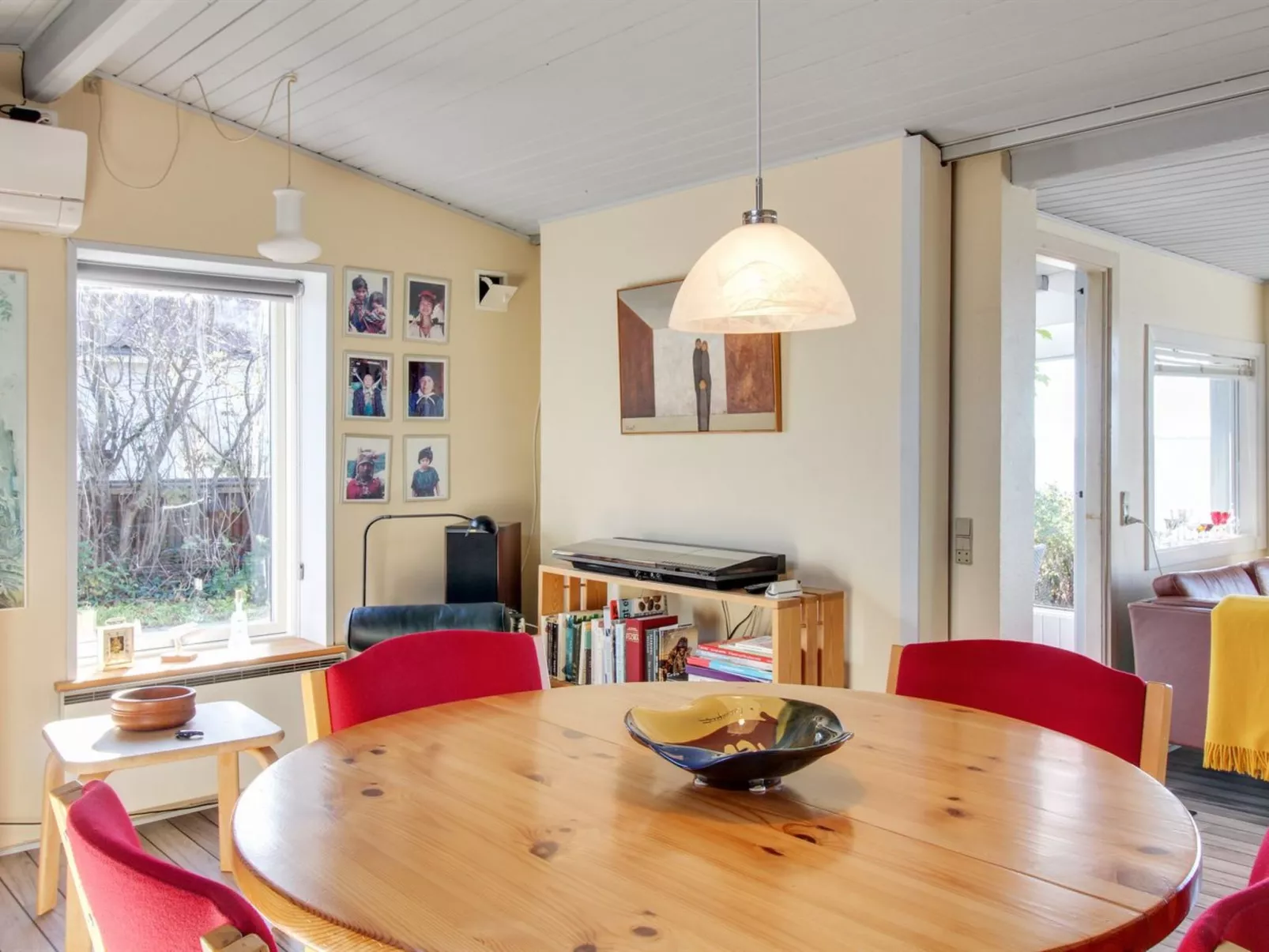 "Erno" - 20m from the sea-Binnen