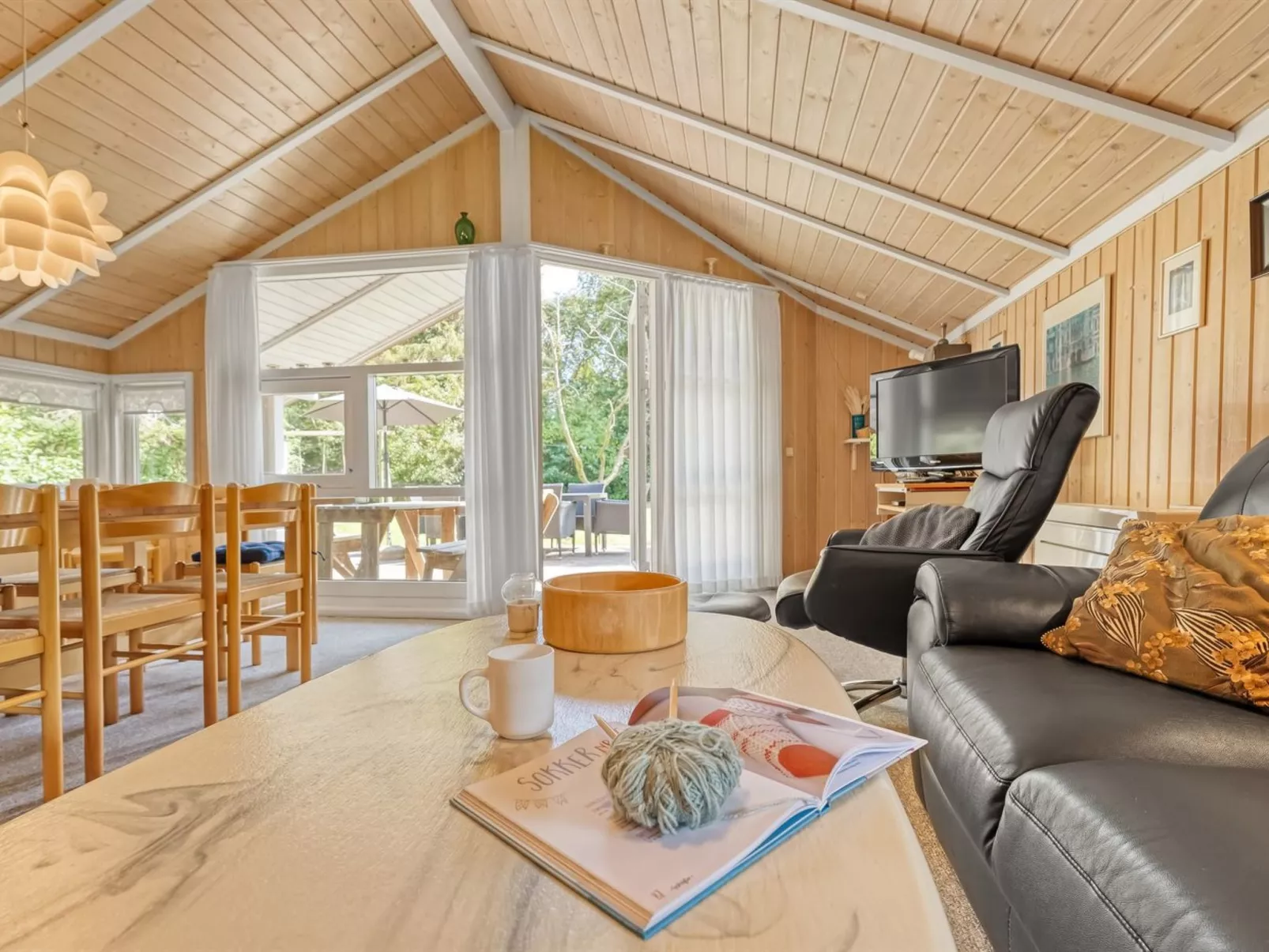 "Uta" - 300m from the sea-Binnen