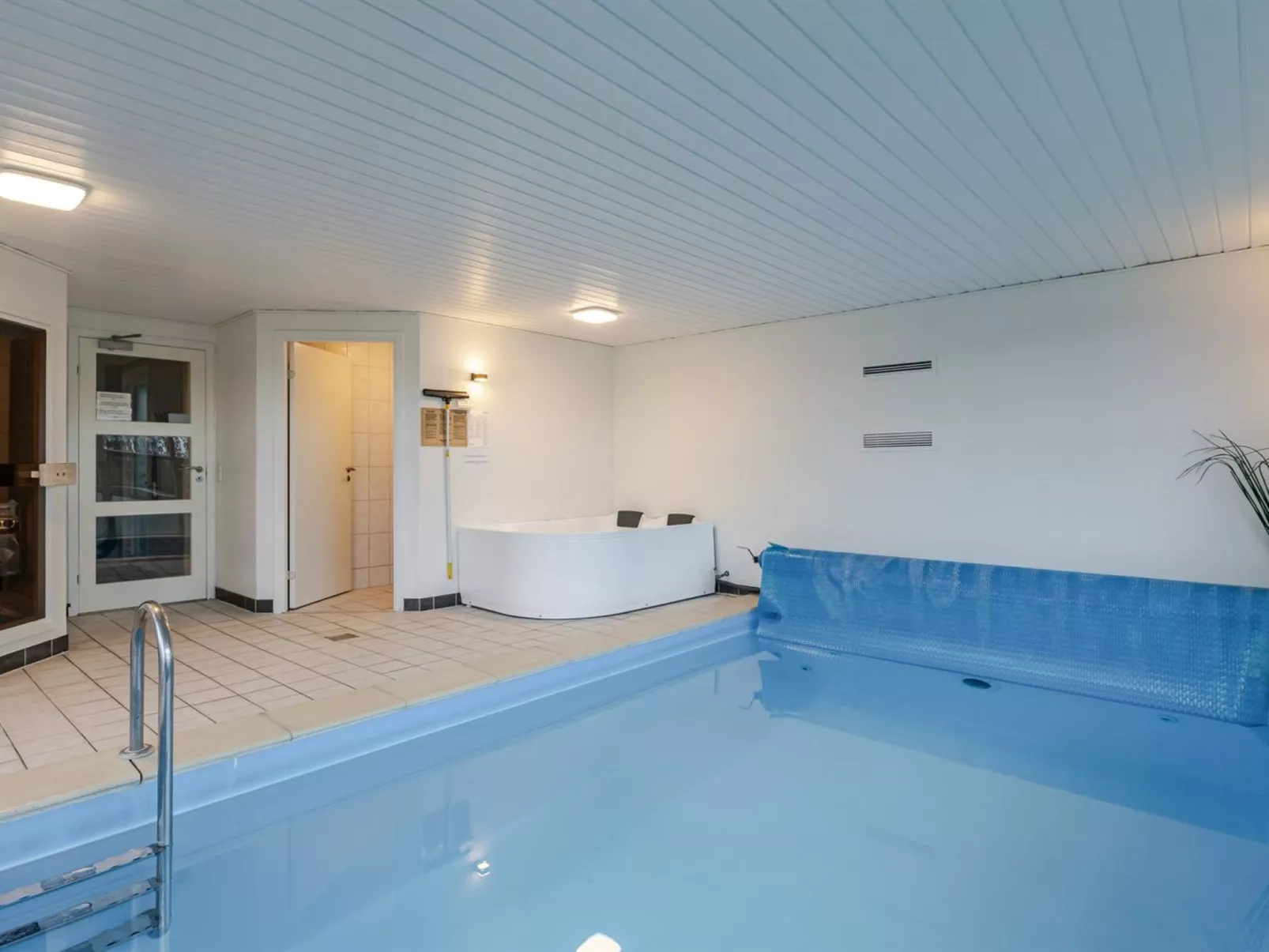 "Peder" - 950m from the sea