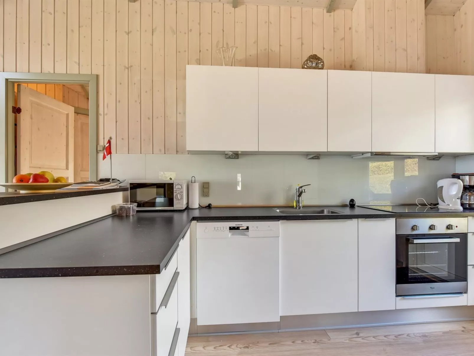 "Apsolon" - 150m from the sea-Binnen