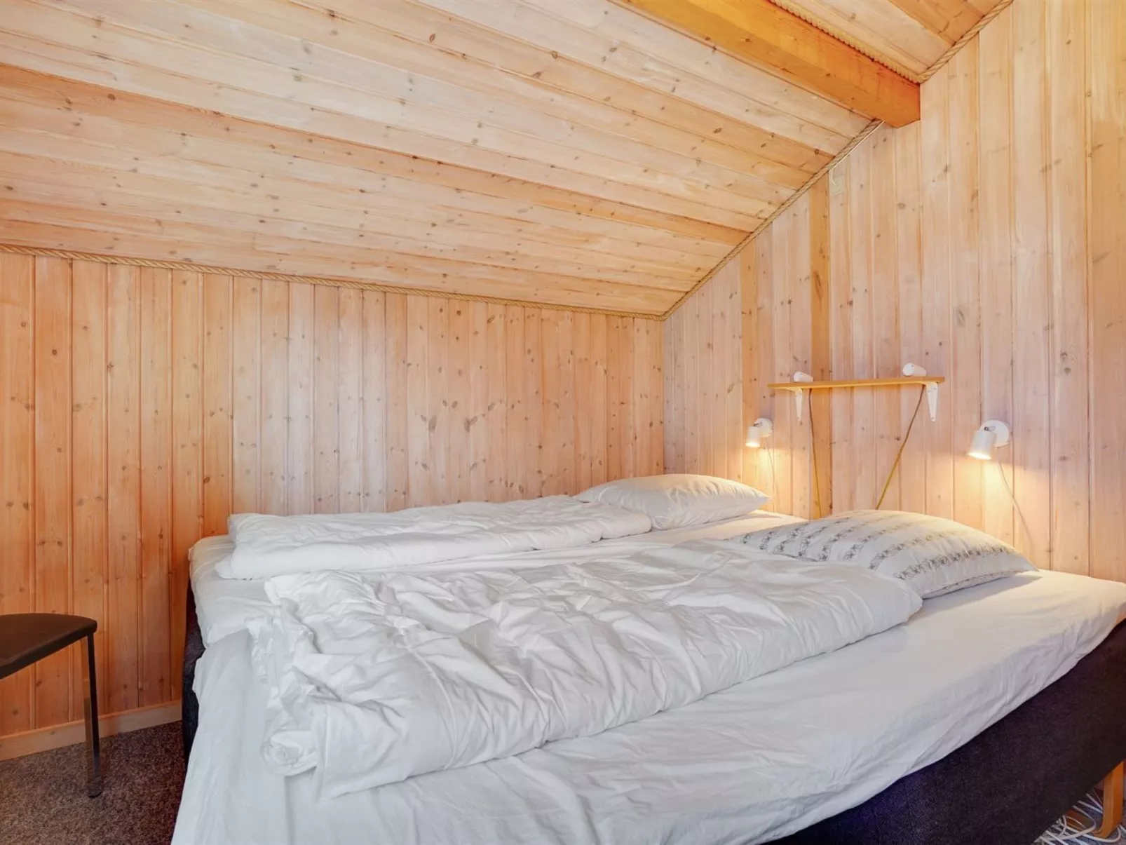 "Dunya" - 400m from the sea-Binnen