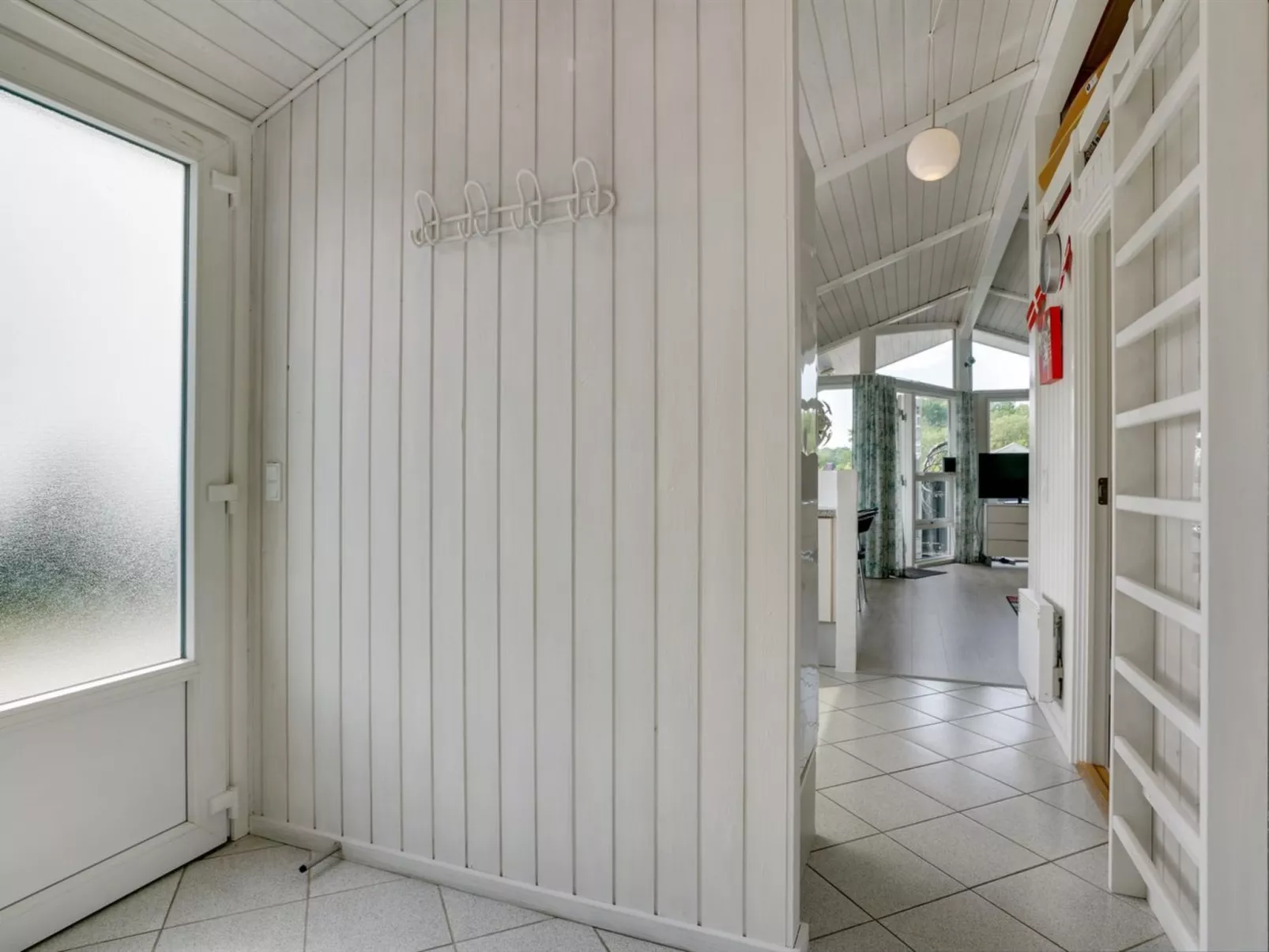 "Aasta" - 250m from the sea-Binnen